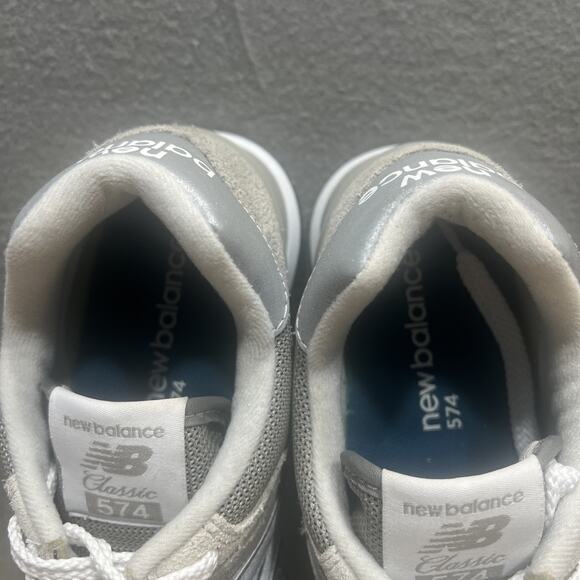 New Balance 574 Core Classic Lifestyle Style Sneakers Gray Womens Size 8B - Picture 7 of 12